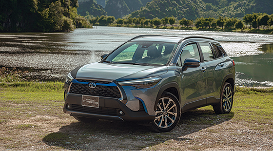 TOYOTA VIOS ĐỨNG SỐ 1 PHÂN KHÚC B, COROLLA CROSS VƯỢT MỐC 10.000 XE