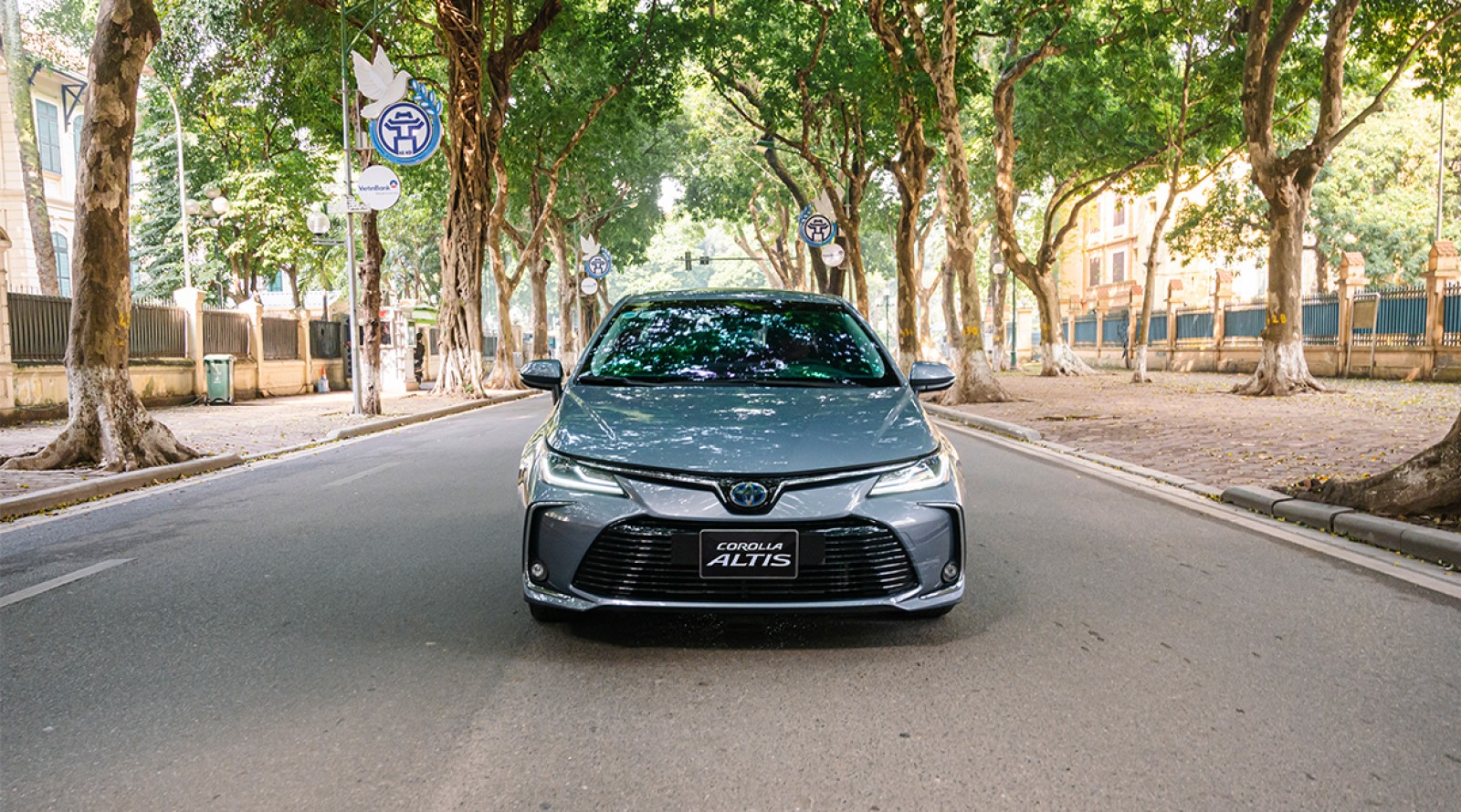 Những “mẹo” lái xe Hybrid tiết kiệm nhiên liệu nhất
