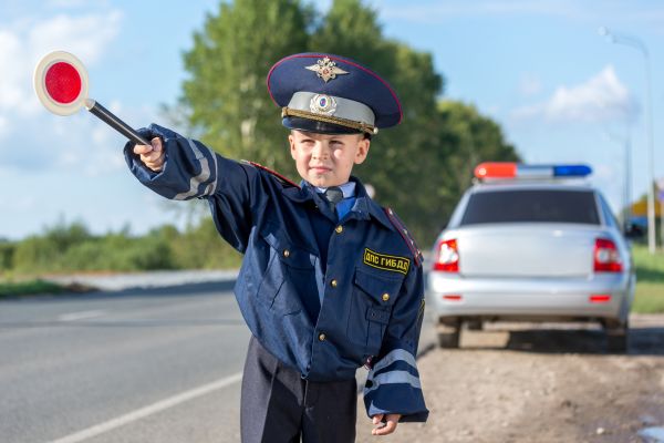 Các lỗi dừng xe ô tô tài xế phải nắm rõ