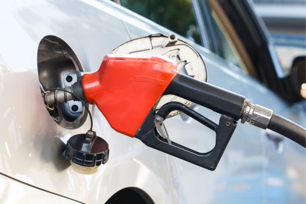 Cách giúp ô tô tiết kiệm nhiên liệu